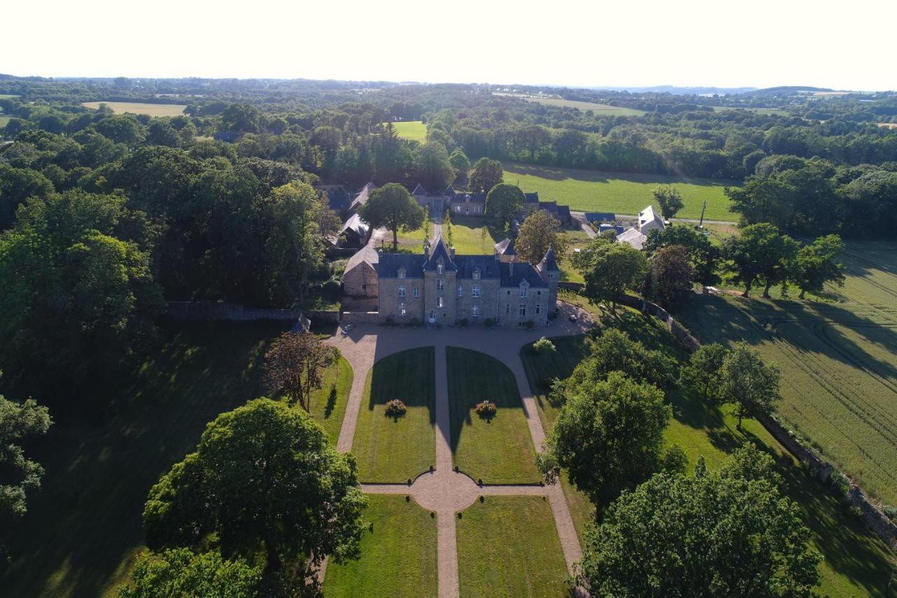 Chateau De Cadouzan Saint-Dolay Ngoại thất bức ảnh