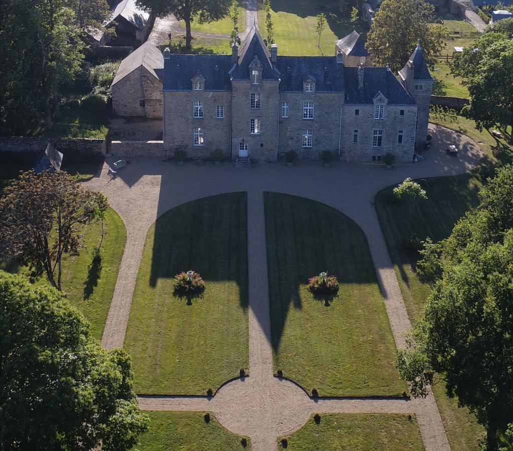 Chateau De Cadouzan Saint-Dolay Ngoại thất bức ảnh