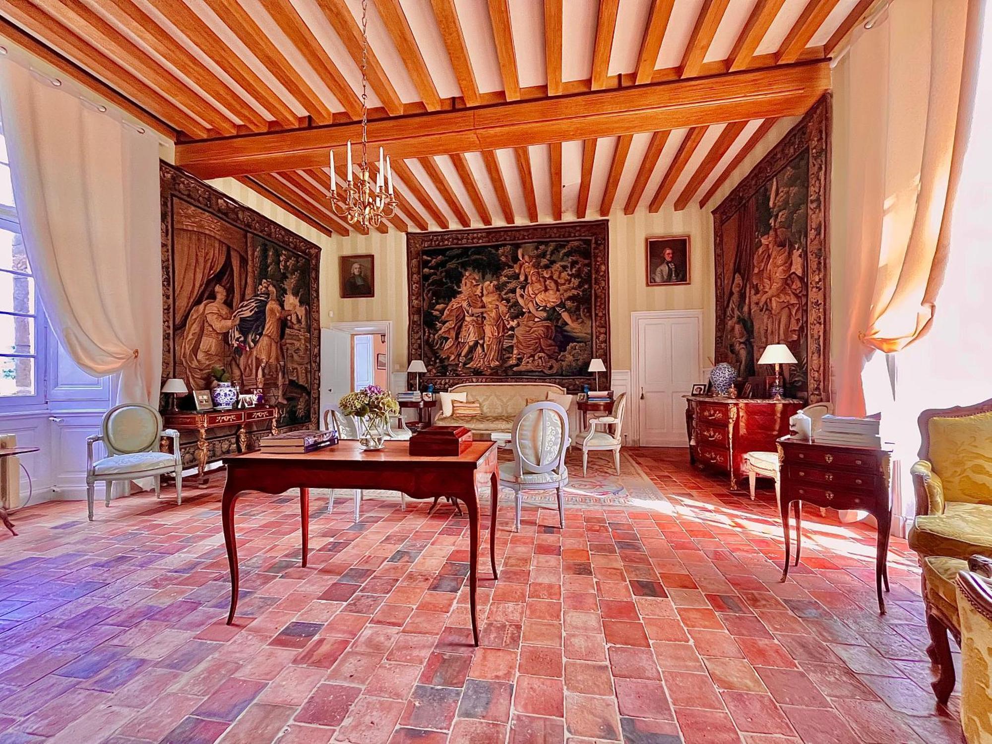 Chateau De Cadouzan Saint-Dolay Ngoại thất bức ảnh