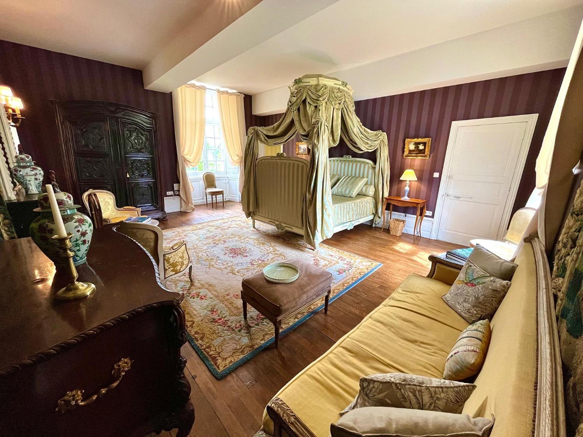 Chateau De Cadouzan Saint-Dolay Ngoại thất bức ảnh